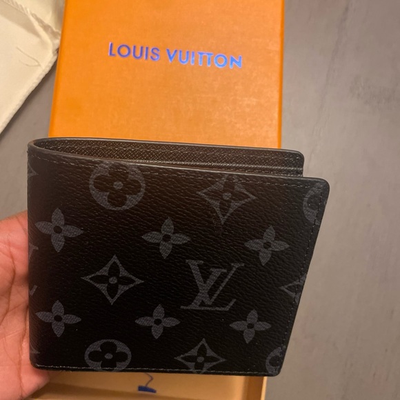 Louis Vuitton Black Monogram Wallet - Picture 1 of 6